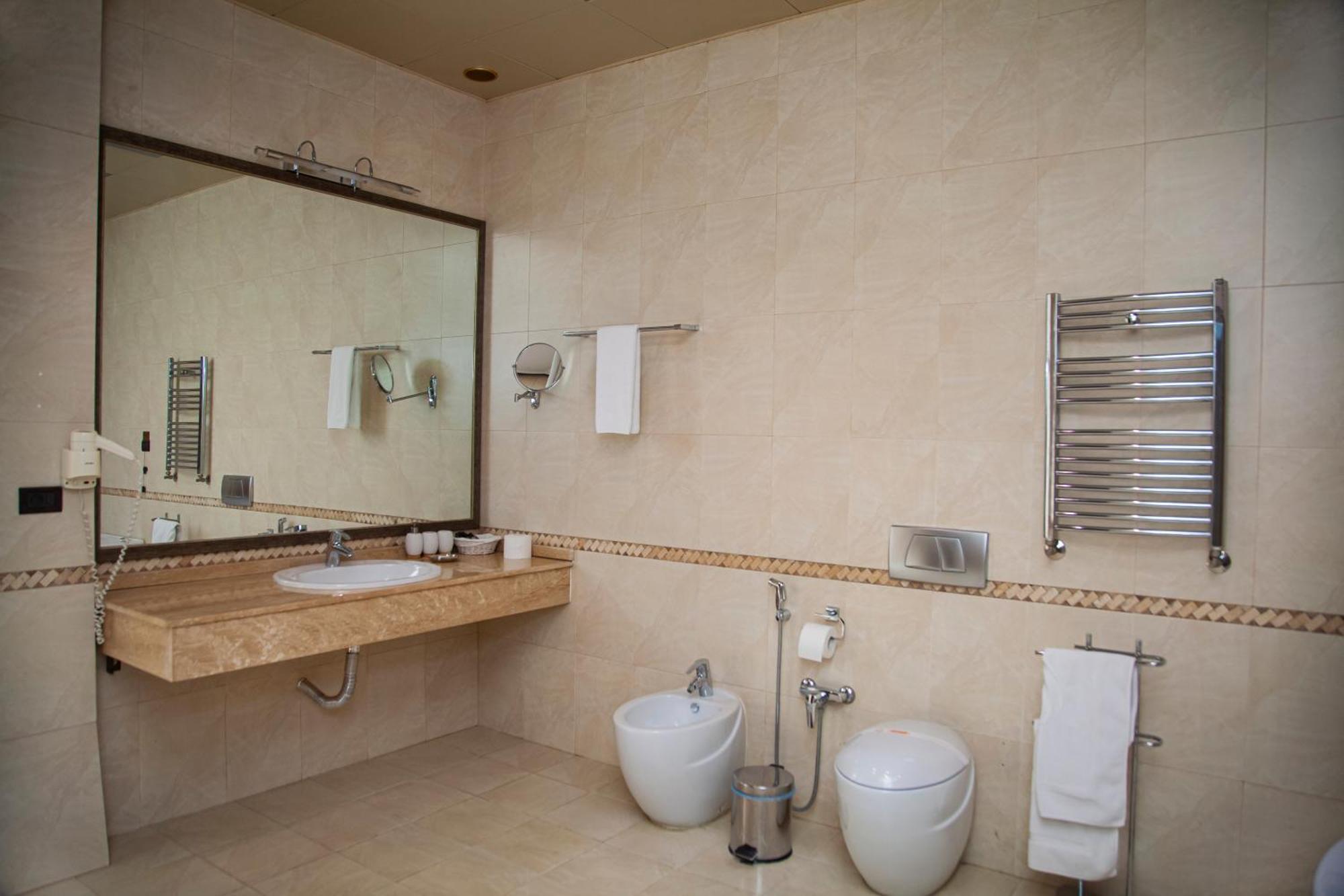 Ayf Palace Baku Phòng bức ảnh